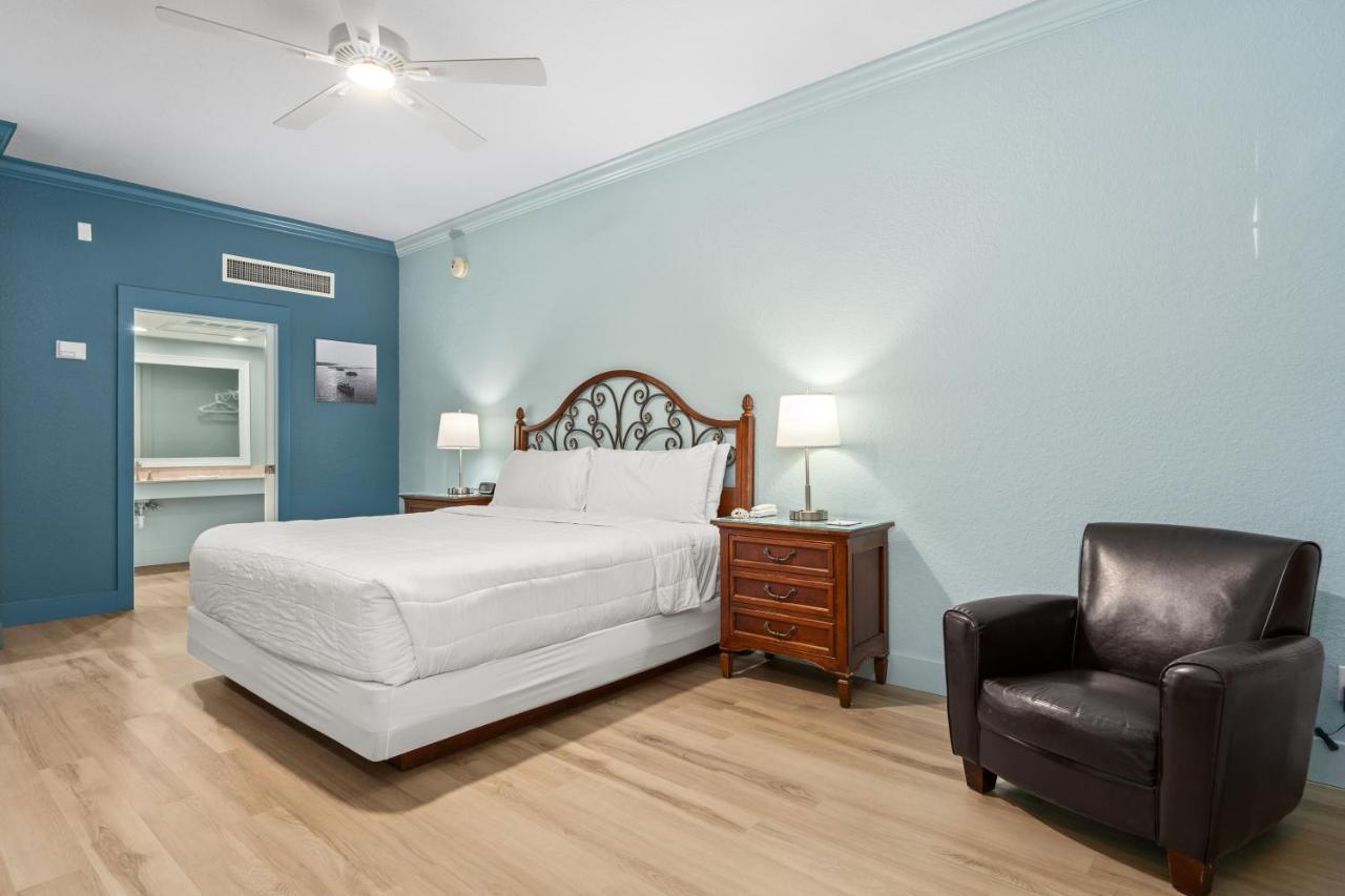 Beachside Inn Destin Bagian luar foto