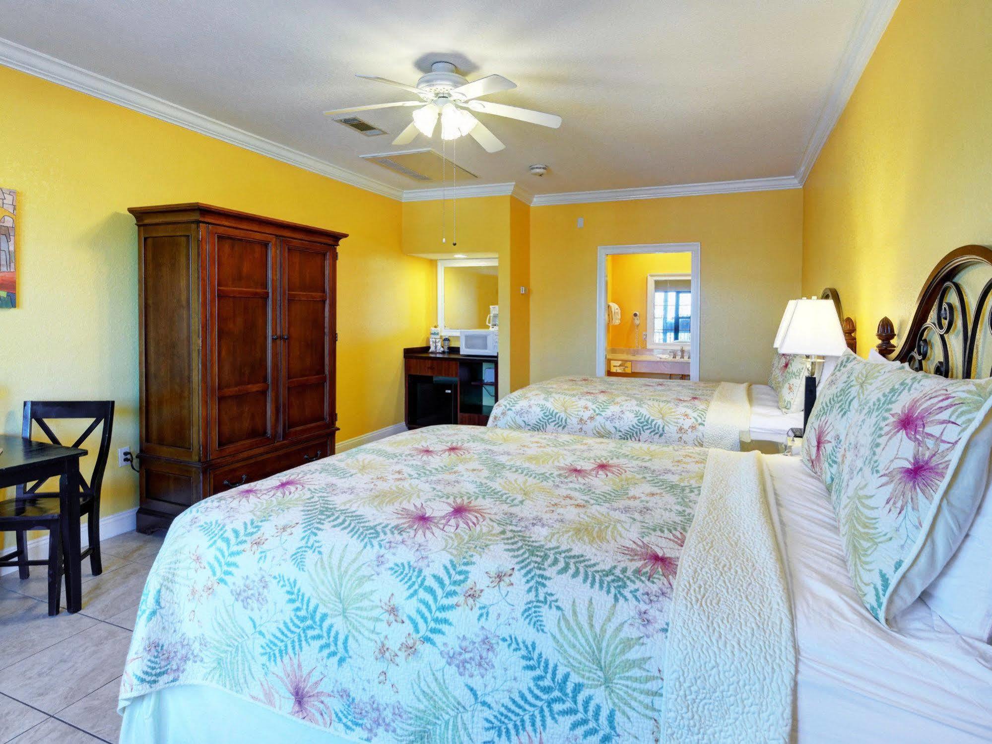 Beachside Inn Destin Bagian luar foto