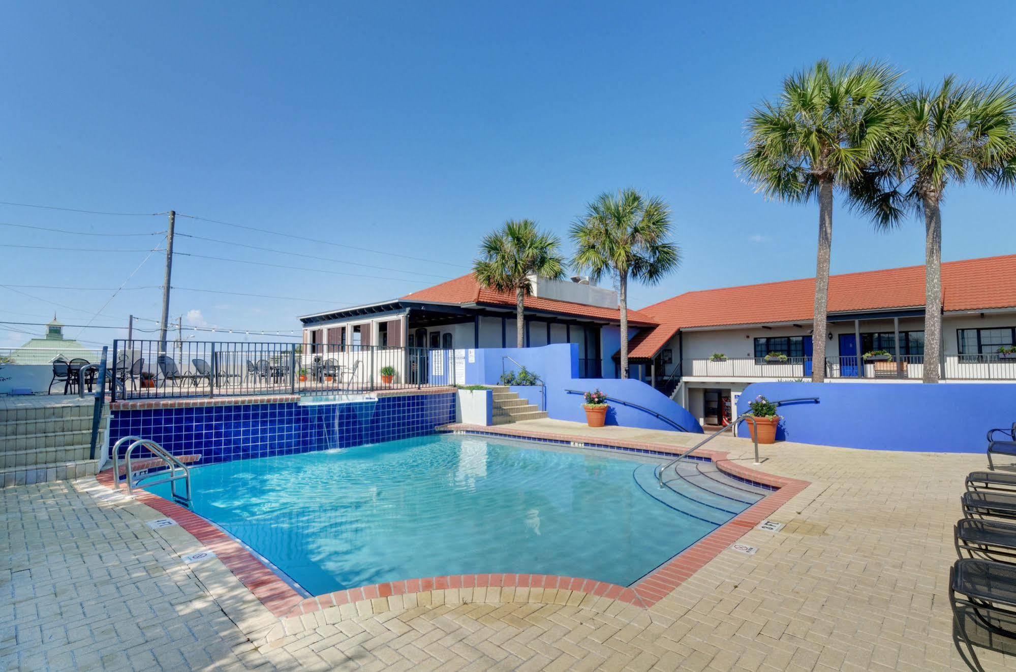 Beachside Inn Destin Bagian luar foto